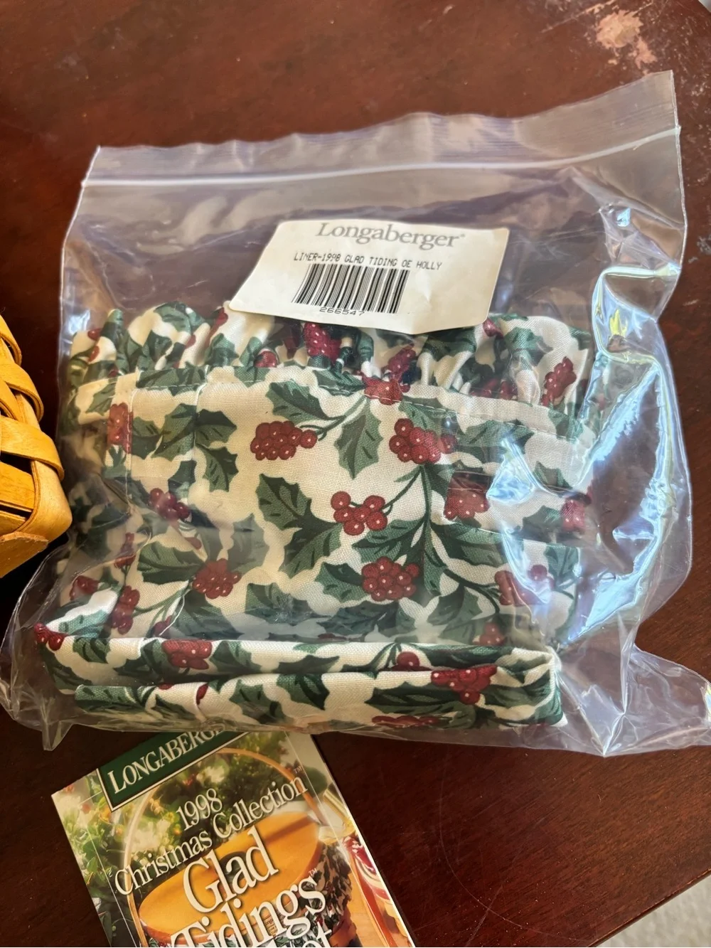 Longaberger NWT 1998 Christmas Collection Glad Tidings Basket Green combo